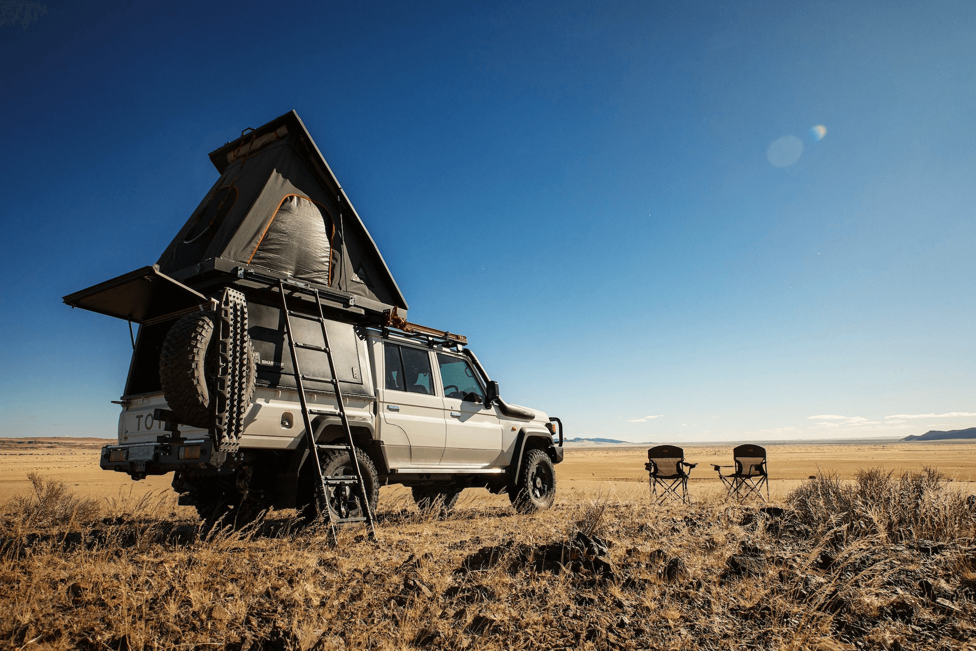 Toyota Land Cruiser with rooftop tent in Namibia