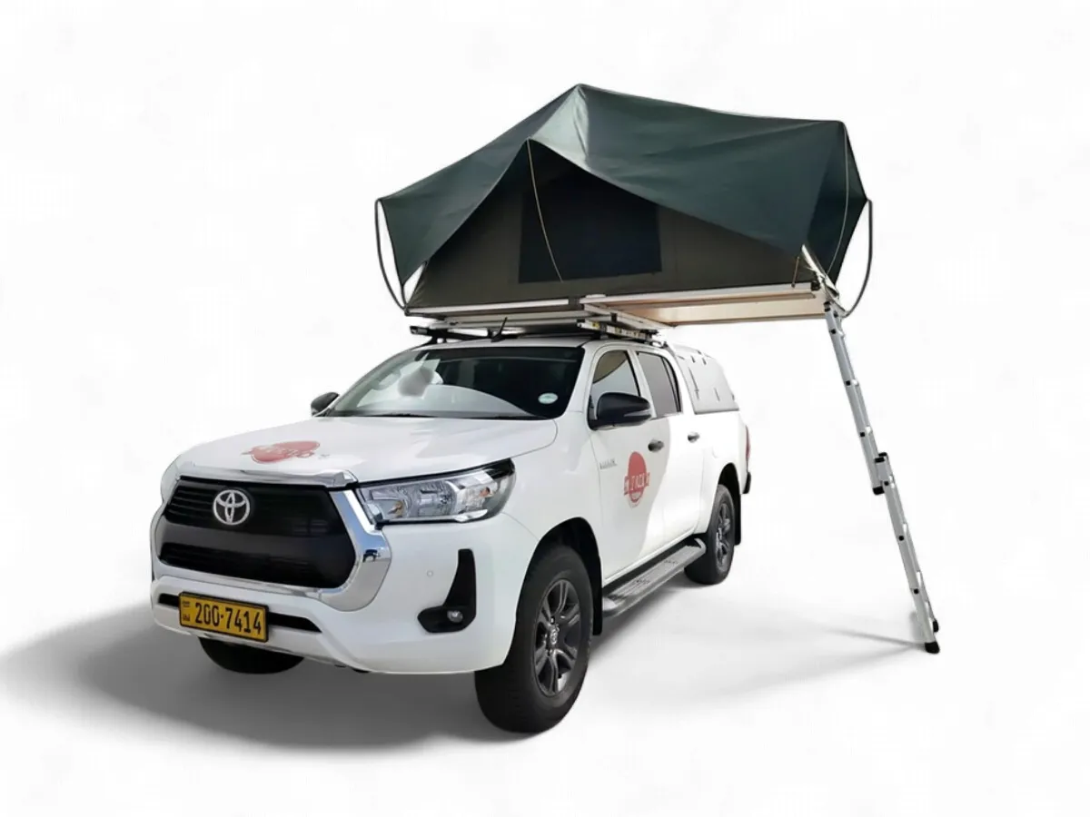 Toyota Hilux mit Camping für 2