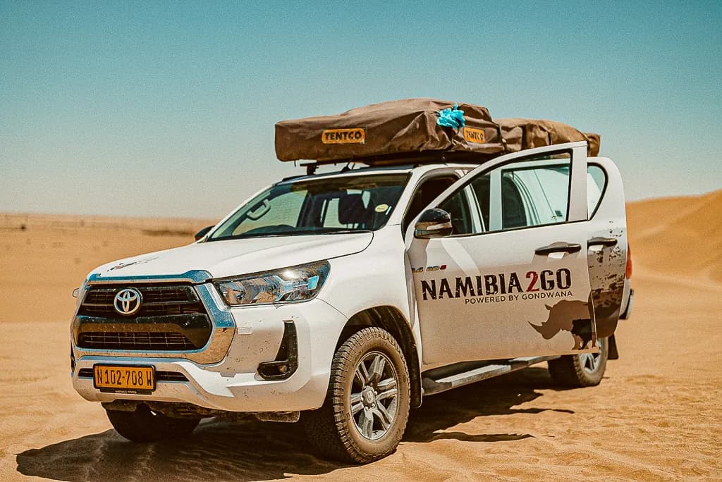 Toyota Hilux with Camping for 2